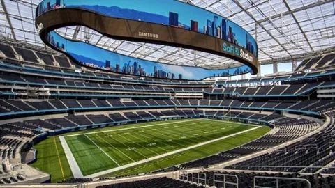 德布劳内有望归来！多库回忆童年，目睹梅西C罗引领经典对决