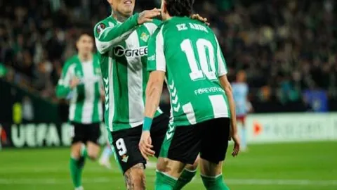 浙江队宣布与王钰栋续约至2029赛季