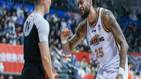 临场分析：印尼超万隆客场对决专家推荐策略